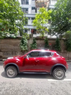 Nissan Juke 2012 Red