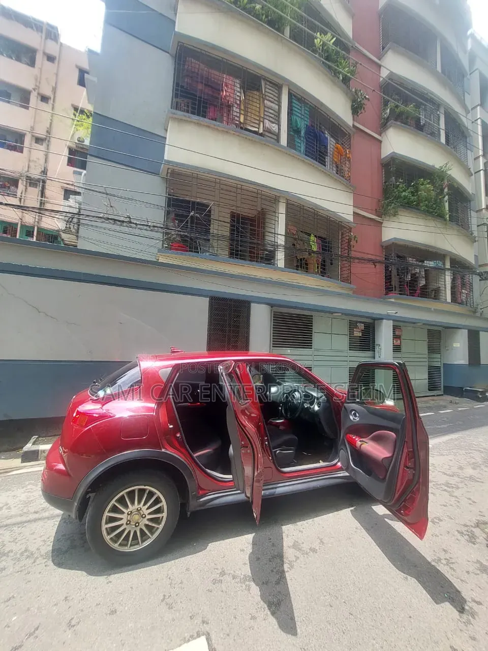Nissan Juke 2012 Red