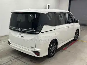 Toyota Voxy Hybrid S-G 2WD 7-Seater 2023 Pearl