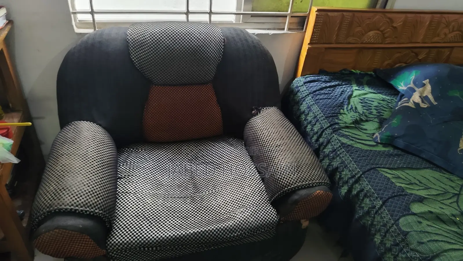 Sofa Set: 1 Large, 1 Small