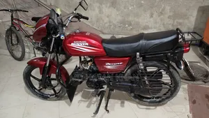 Runner AD80S-DELUXE 2020 Red