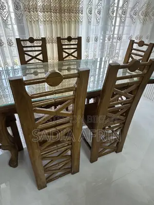 Dinning Table