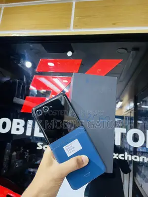 Motorola Razr 60 256 GB Blue