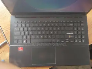 Laptop Asus Vivobook 15 8GB AMD Ryzen 3 HDD+SSD 512GB