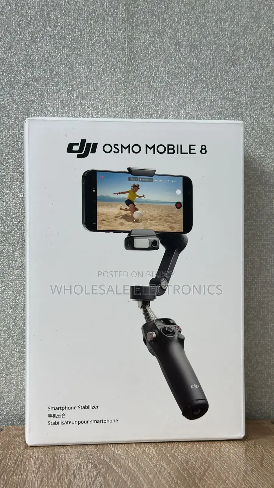 DJI OSMO MOBILE 8 (Multi-Functional Tracking Set)