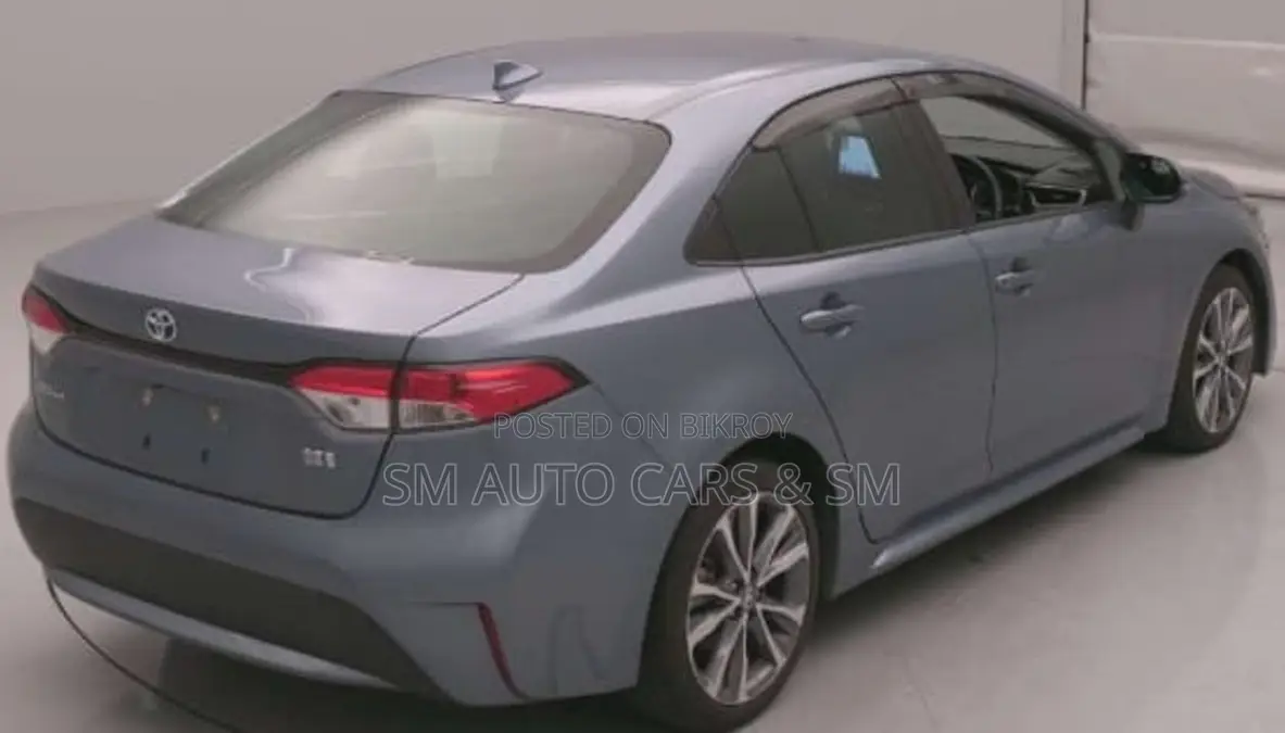 Toyota Corolla 2021 Gray