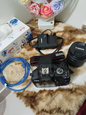 Canon 2,000 D.kit Lens ache.ekdom New condition.only4 Hajar Pic Tulchi