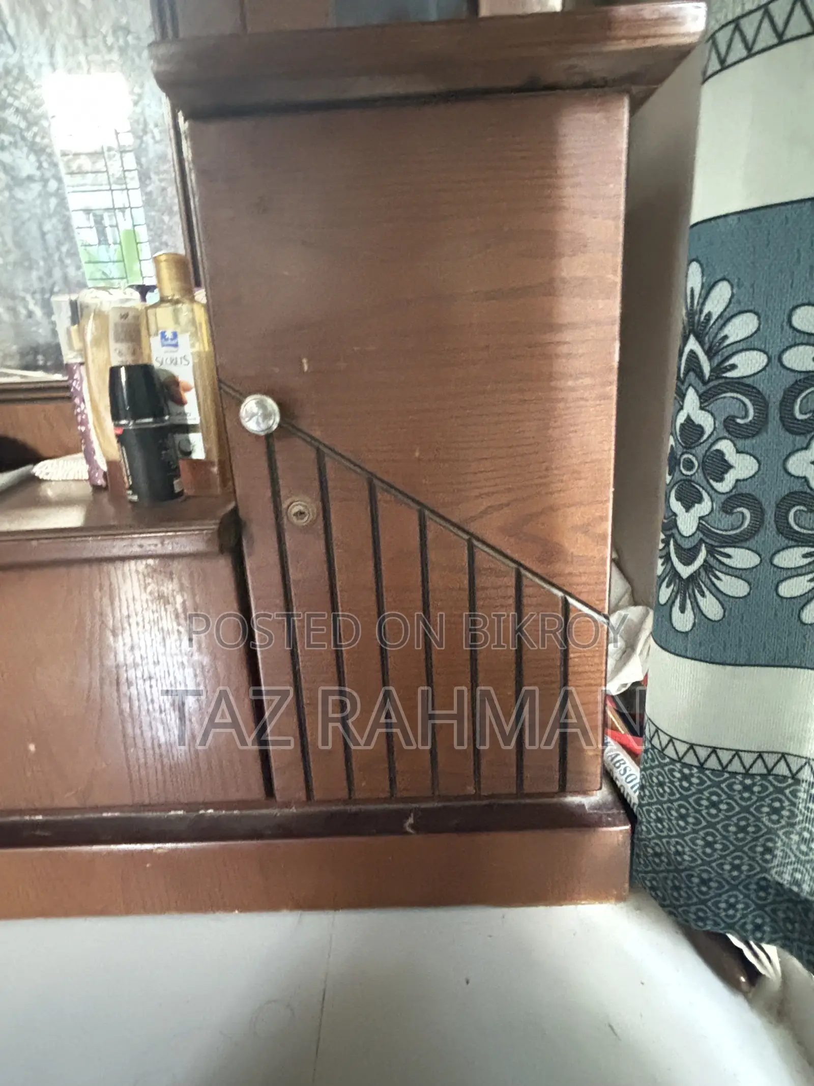 Dressing Table Urgent Sell