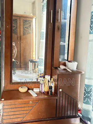 Dressing Table Urgent Sell