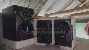 বক্সটি একদম নতুন খুব সুন্দর বাজে