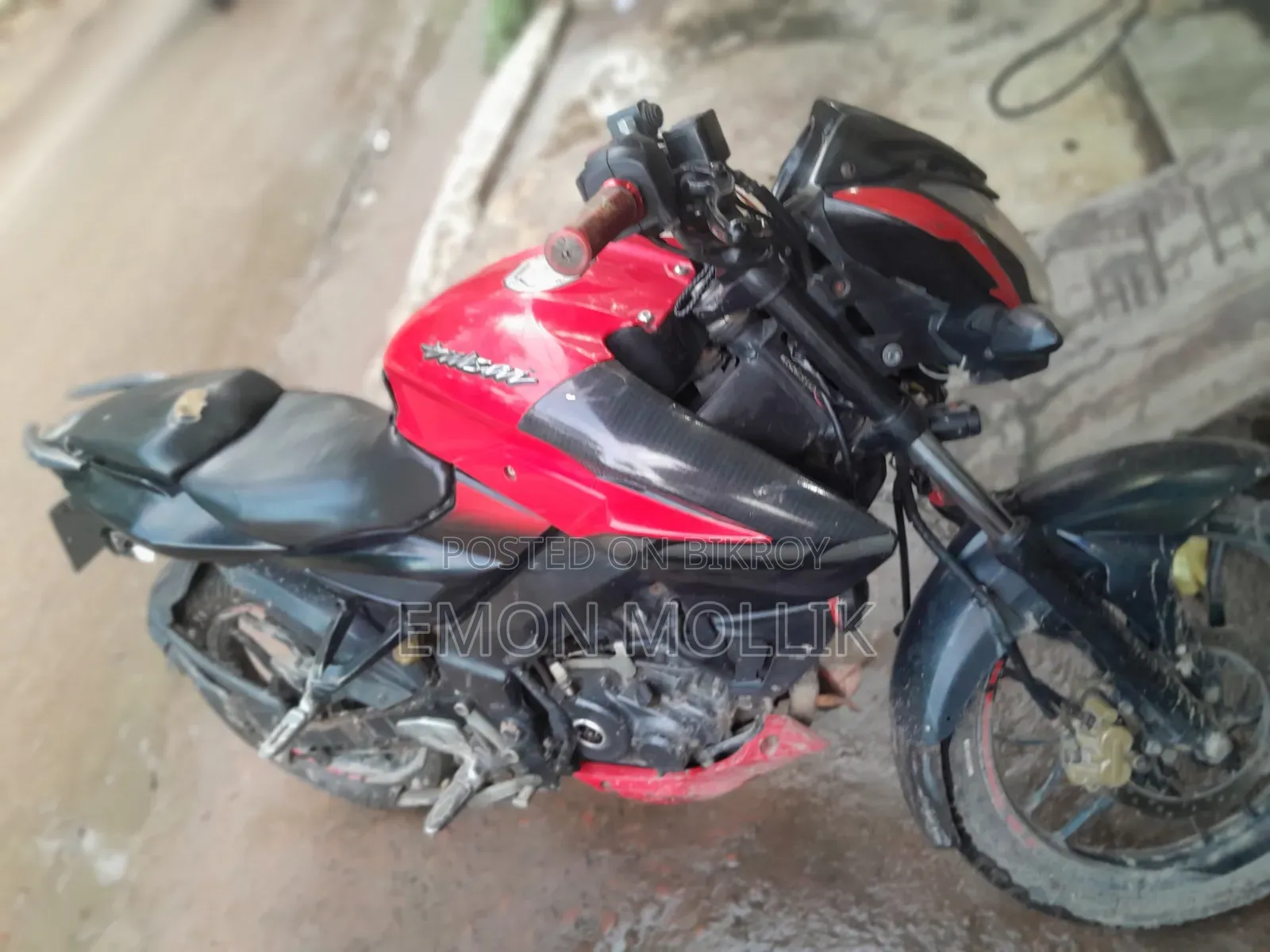 Bajaj Pulsar NS 160 2018 Red