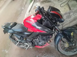 Bajaj Pulsar NS 160 2018 Red