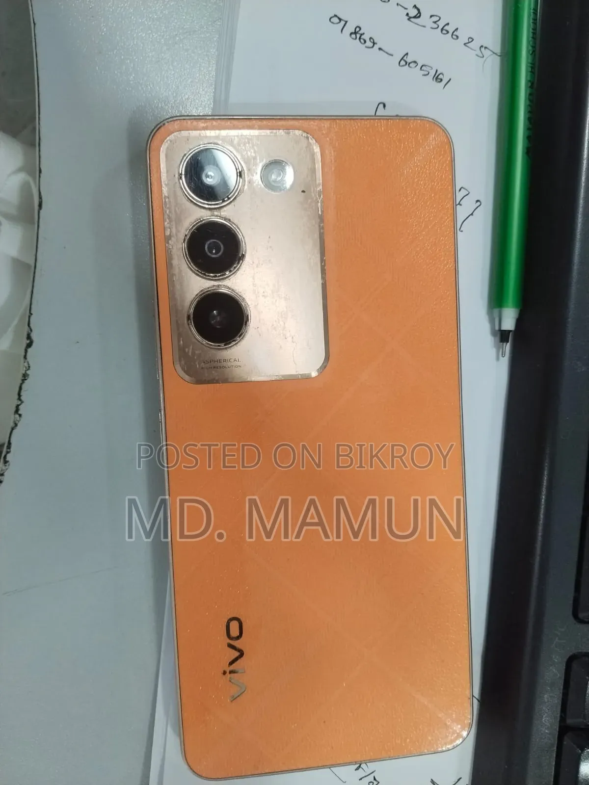 Vivo Y200e 128 GB Orange