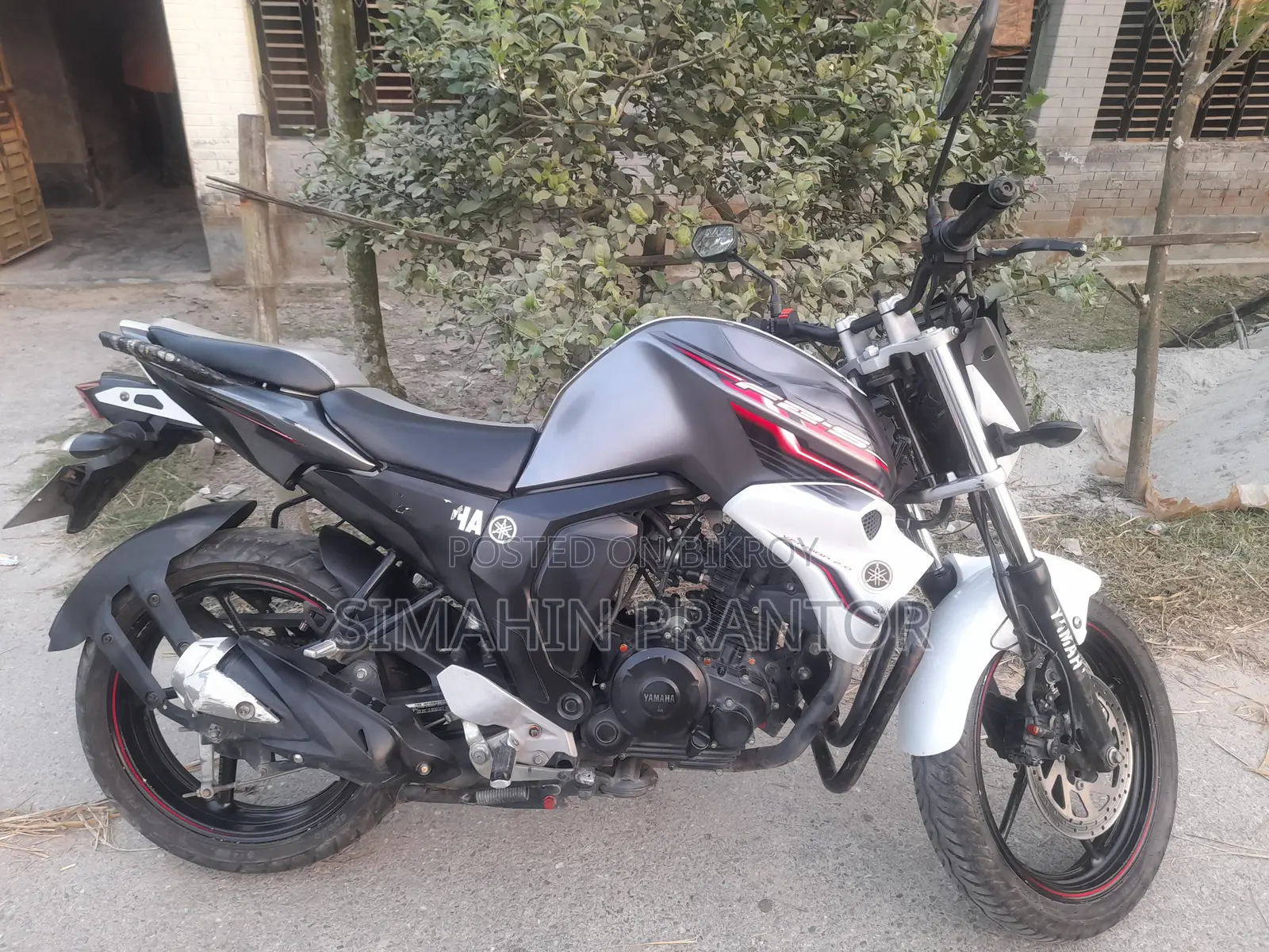 Yamaha FZS V2 2017 White