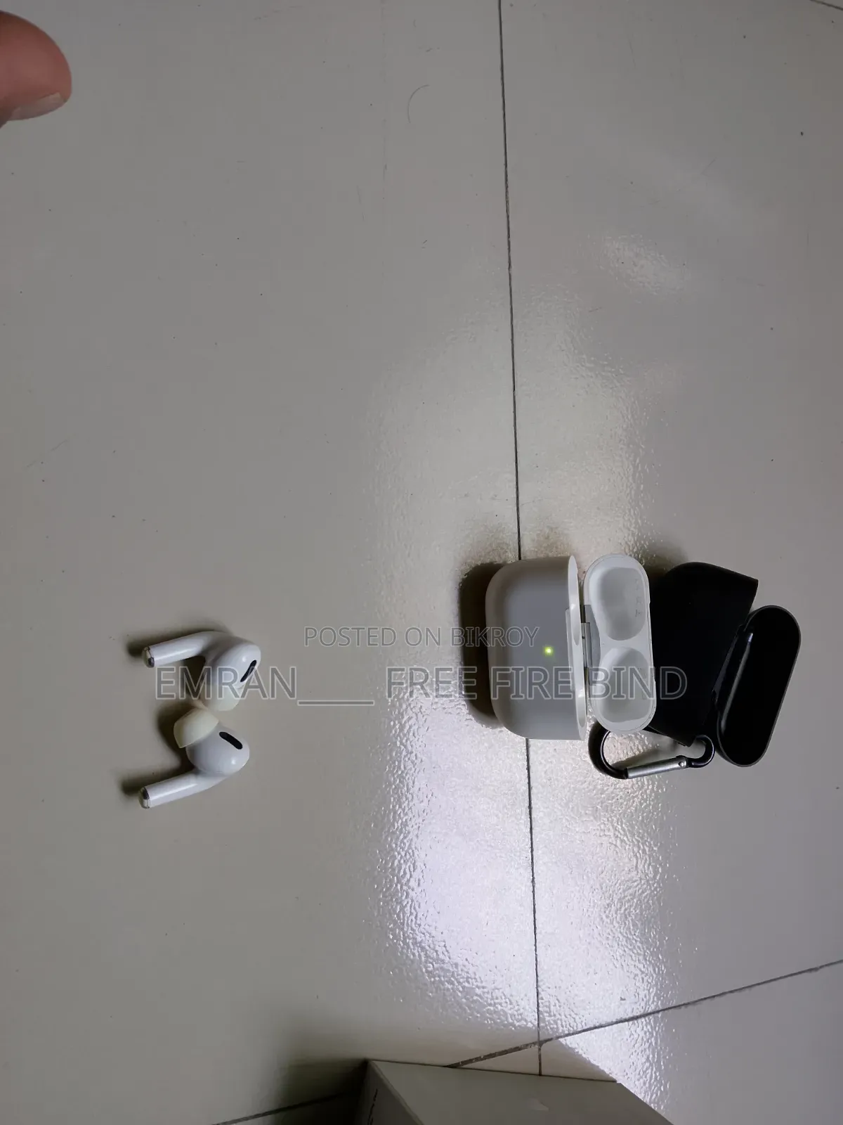 Apple AirPods Pro Wireless Earphones