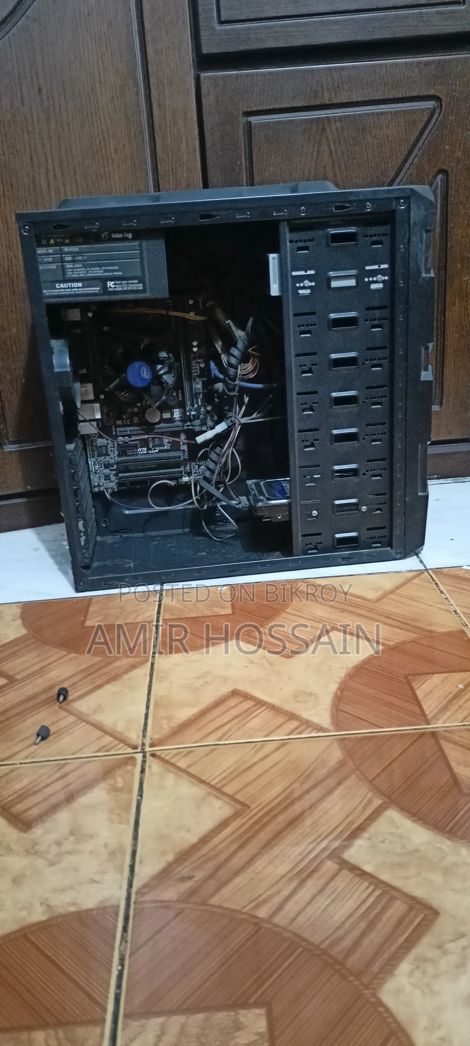Desktop Computer Gigabyte 8GB Intel Core i3 HDD 1T