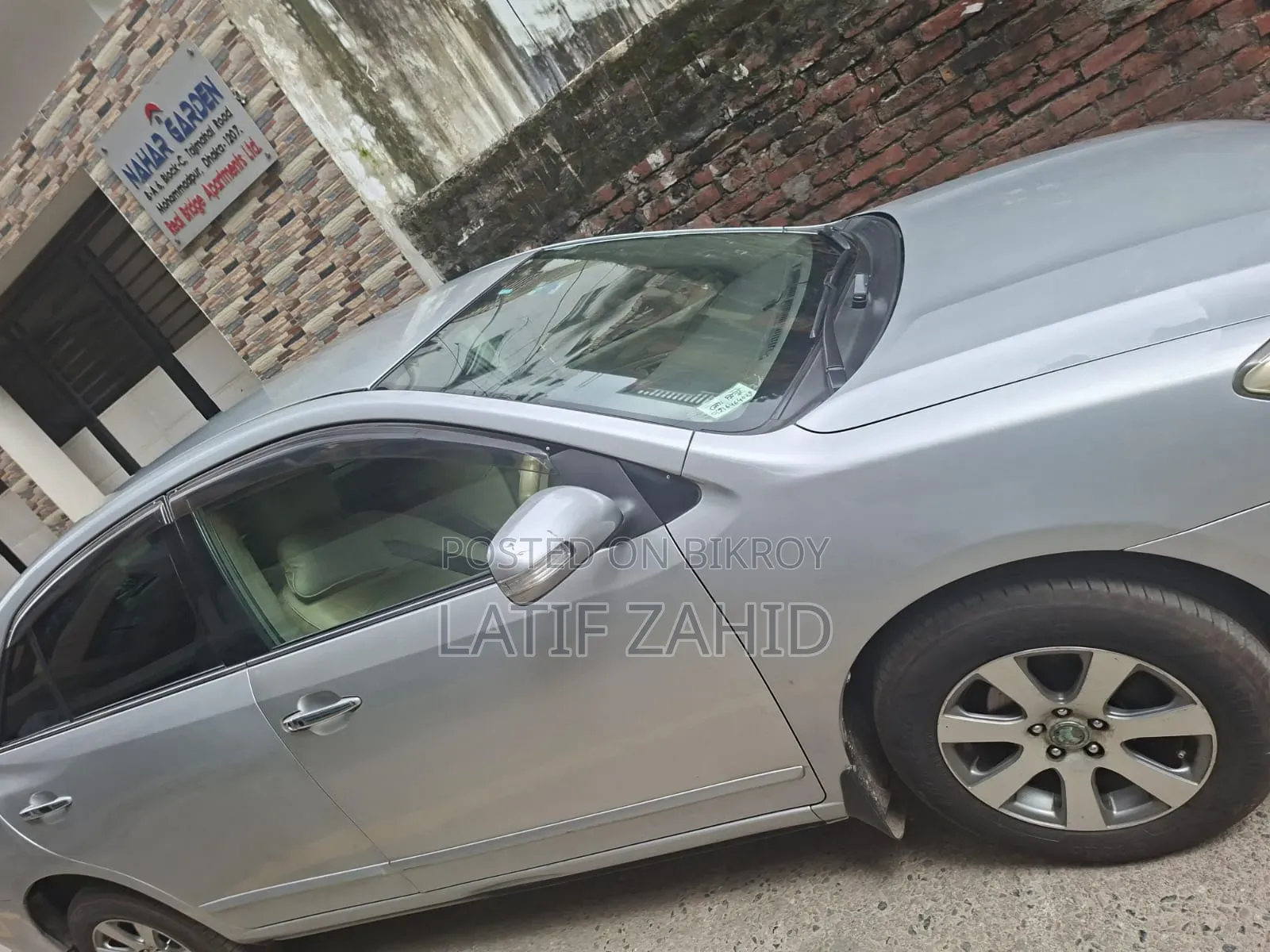 Toyota Premio 2010 Silver