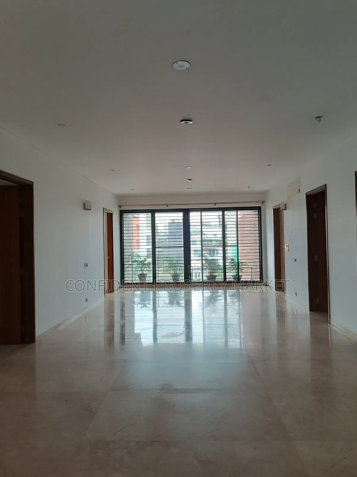4bdrm Apartment in Baridhara for rent