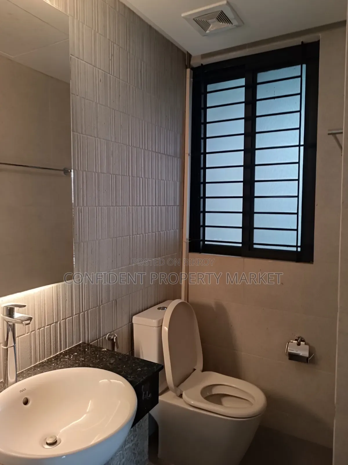 4bdrm Apartment in Baridhara for rent