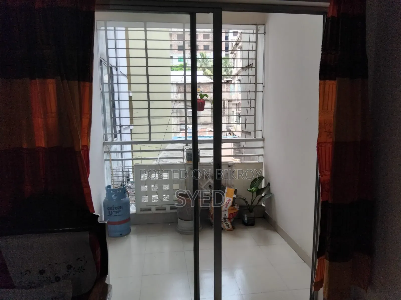 Furnished 3bdrm Block of Flats in দুইটি রেডি ফ্ল্যাট, Narayanganj Sadar