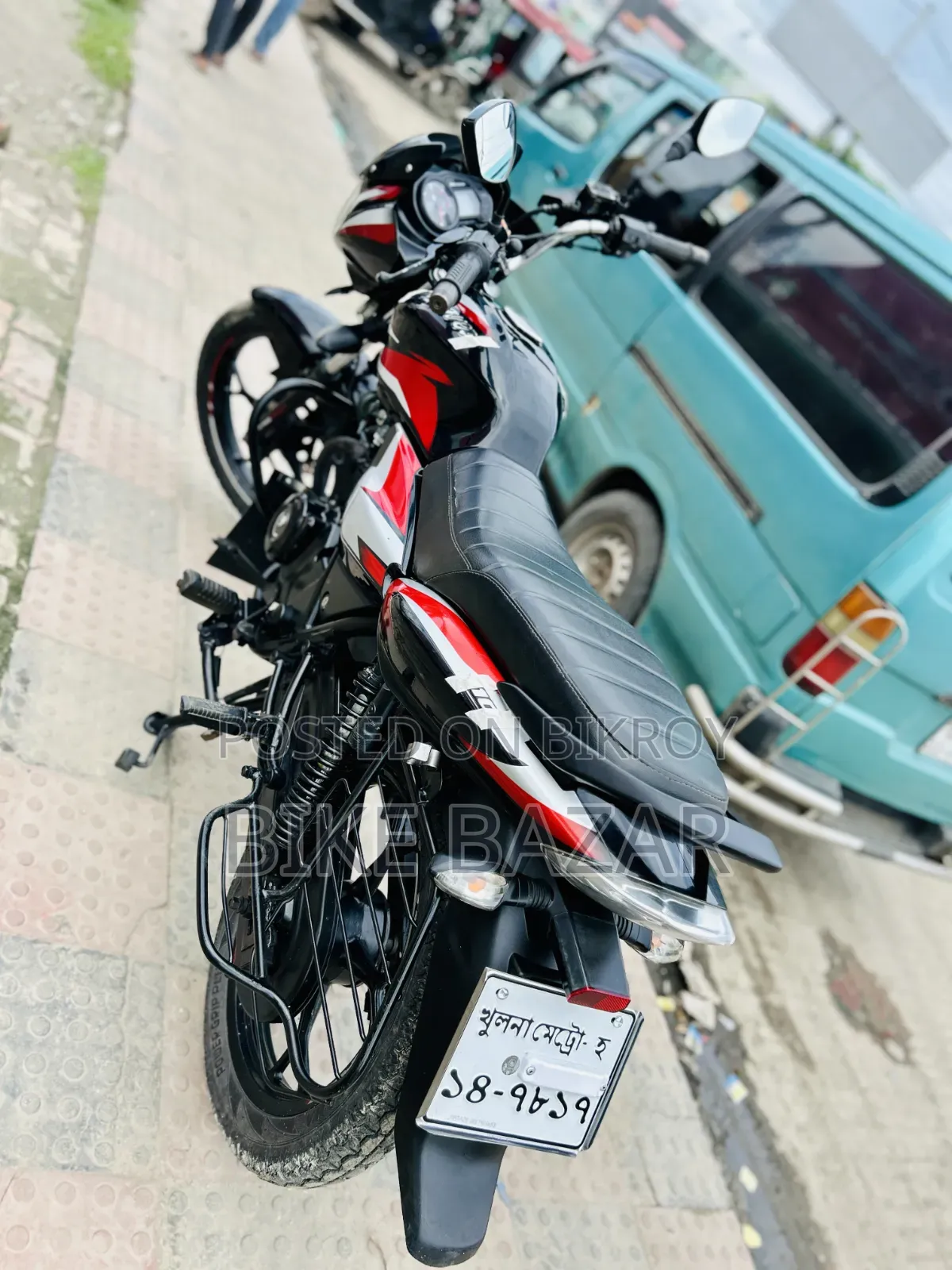 Bajaj Discover 110 2023 Black
