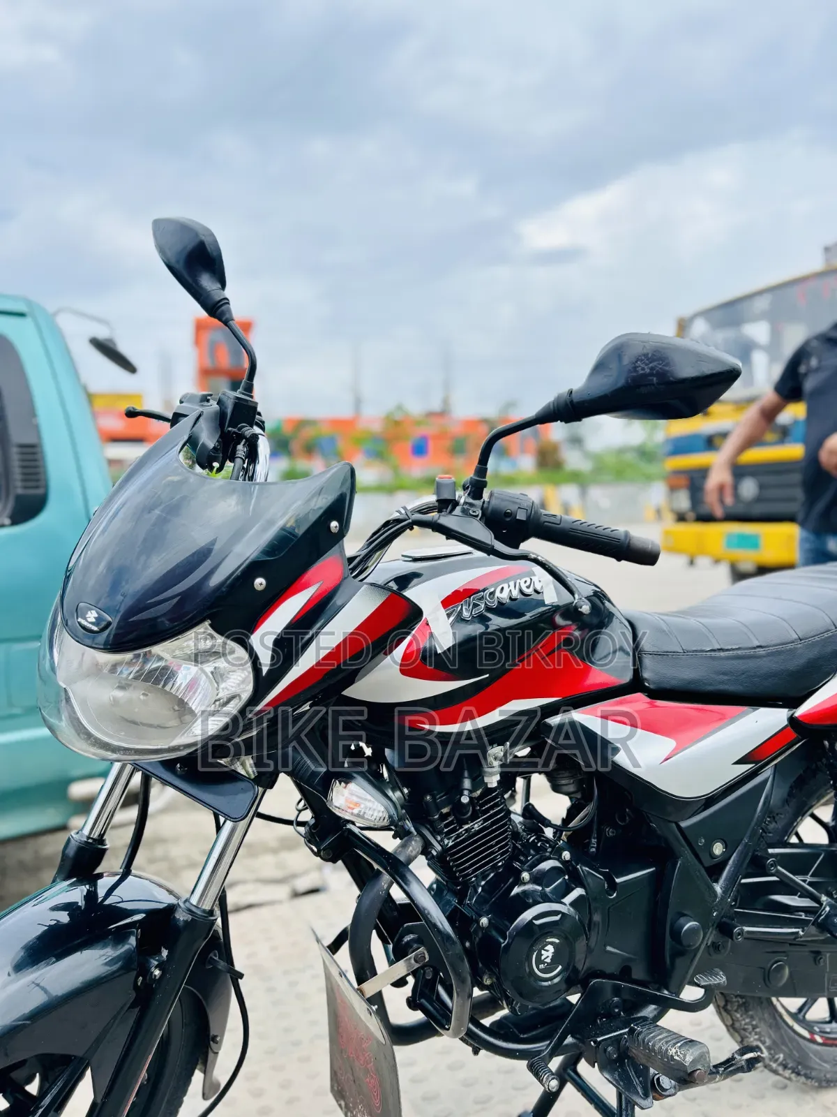 Bajaj Discover 110 2023 Black