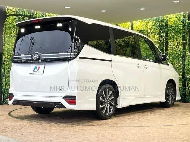 New Toyota Voxy Hybrid S-G 2WD 7-Seater 2026 Pearl