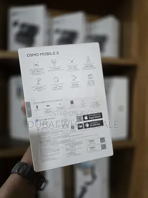 DJI OSMO MOBILE 8 (Multi-Functional Tracking Set)