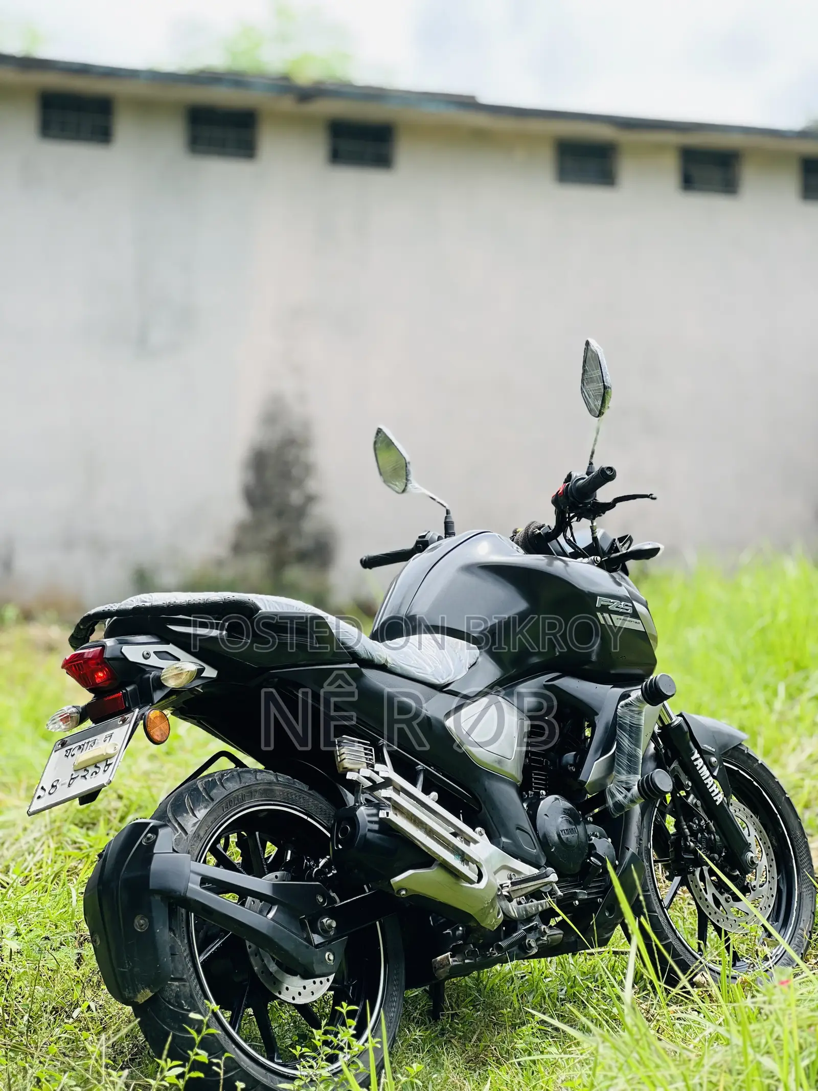 Yamaha FZS V3 2023 Black