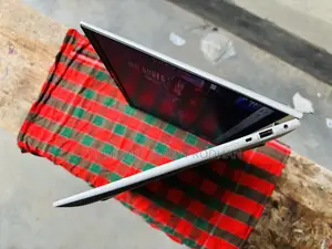 Laptop HP EliteBook 840 G9 16GB Intel Core i5 SSD 512GB
