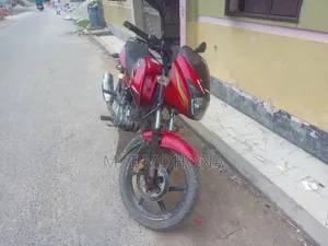 Bajaj Pulsar 150 2019 Red