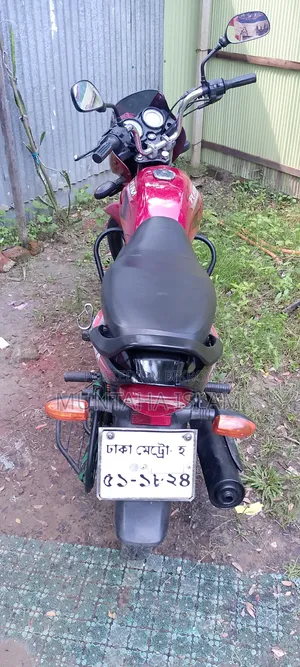 Bajaj Platina 100 2015 Red