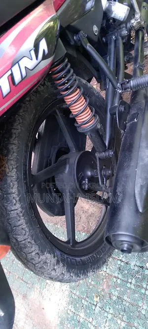 Bajaj Platina 100 2015 Red