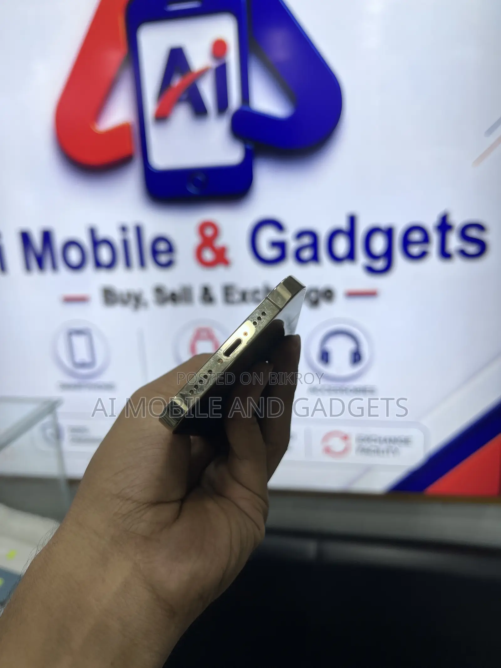 Apple iPhone 12 Pro 128 GB Gold