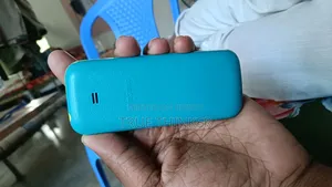 Samsung Guru Music 2