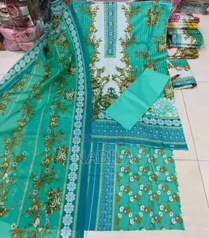 Jom Jom E Pis