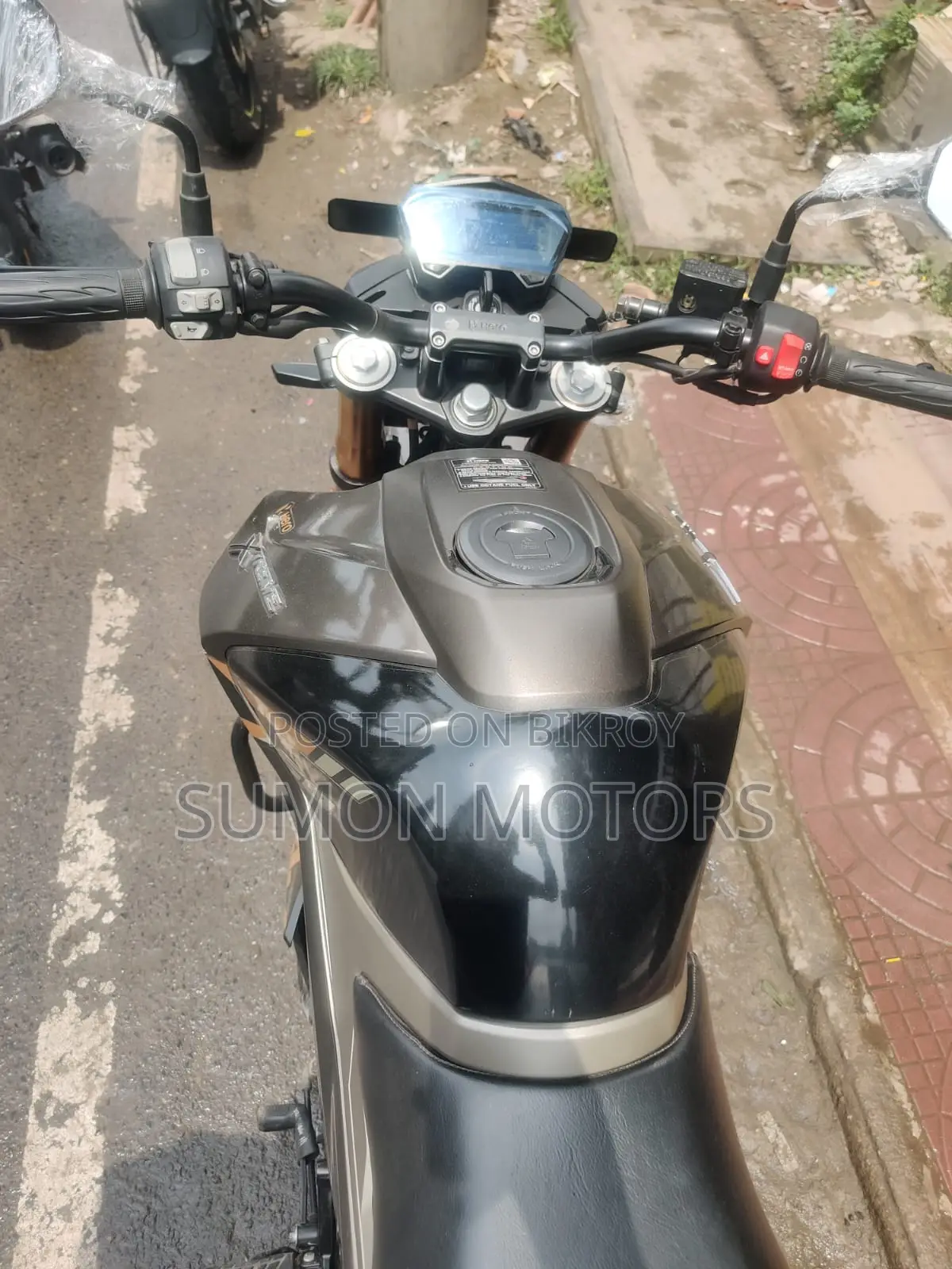 Hero Xtreme 160R 4V 2026 Gray