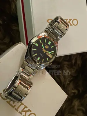Gorgeous SEIKO 5 SNKE81 Glorious Royal Blue Automatic Watch