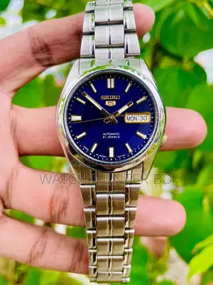 Gorgeous SEIKO 5 SNKE81 Glorious Royal Blue Automatic Watch