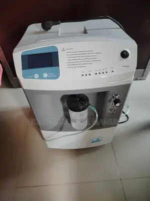অক্সিজেন কনসেন্ট্রেটর