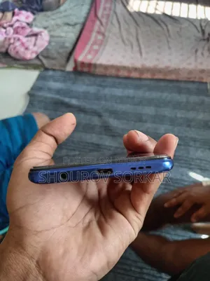Oppo F11 128 GB Blue