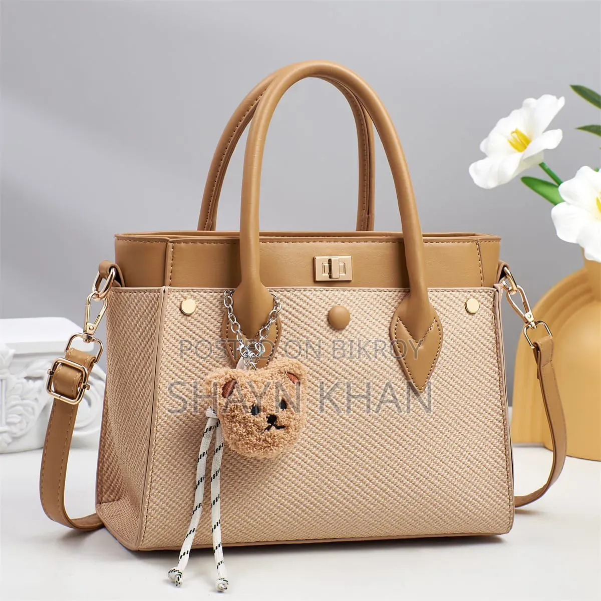 Laddis Hand Bag