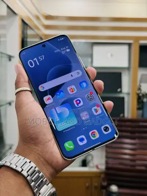 Infinix Hot 60 Pro+ 256 GB White