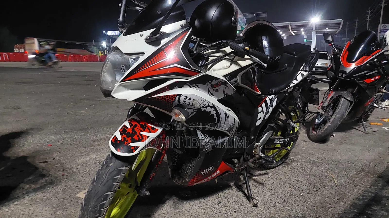 Suzuki Gixxer SF 2016 White