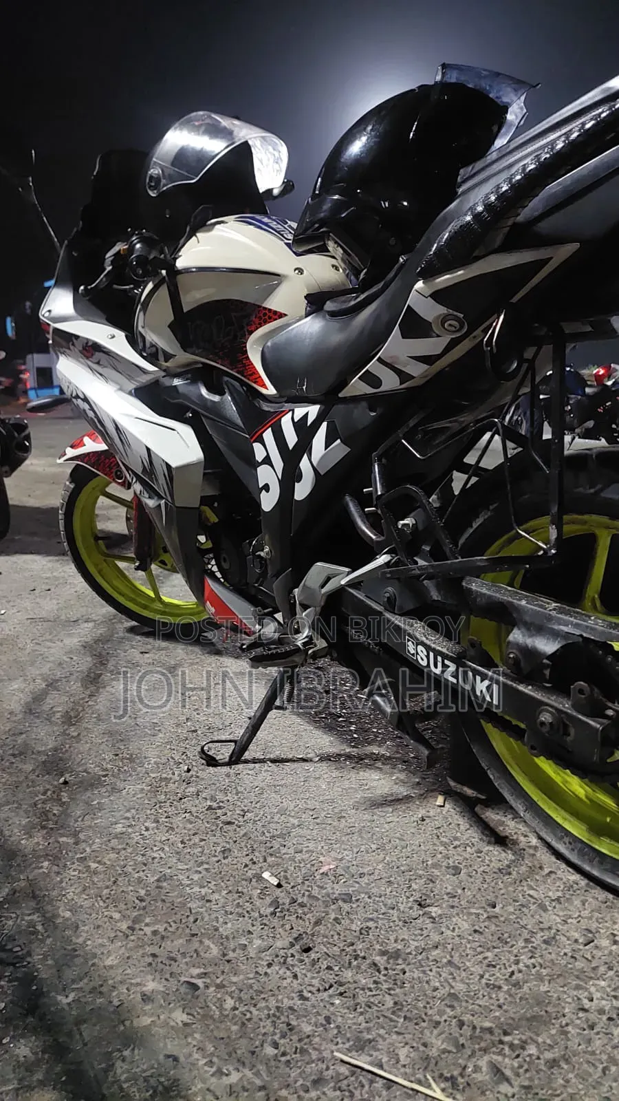 Suzuki Gixxer SF 2016 White