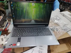 New Laptop Lenovo Ideapad 3 8GB AMD Ryzen 5 SSD 512GB