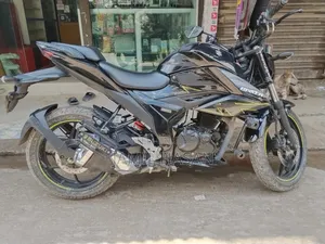 Suzuki Gixxer 2025 Black
