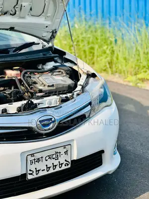 Toyota Axio 1.5 Hybrid 2WD 2015 White