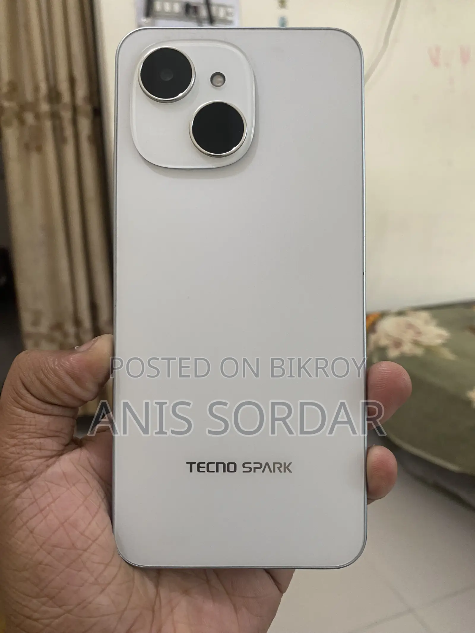 Tecno Spark 40C 128 GB White