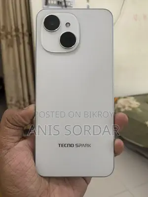Tecno Spark 40C 128 GB White